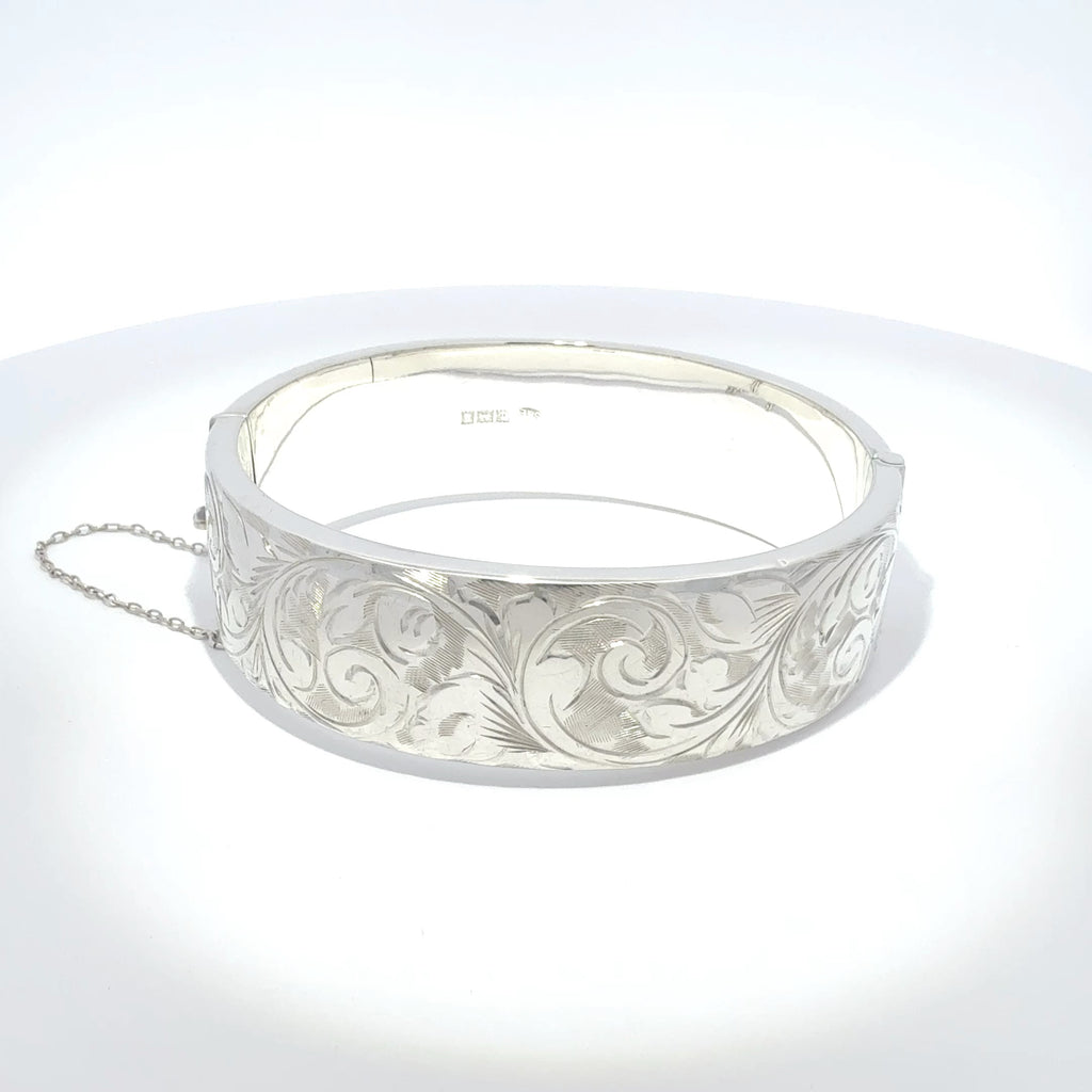 Vintage Silver Hinged Bangle with Floral Motif