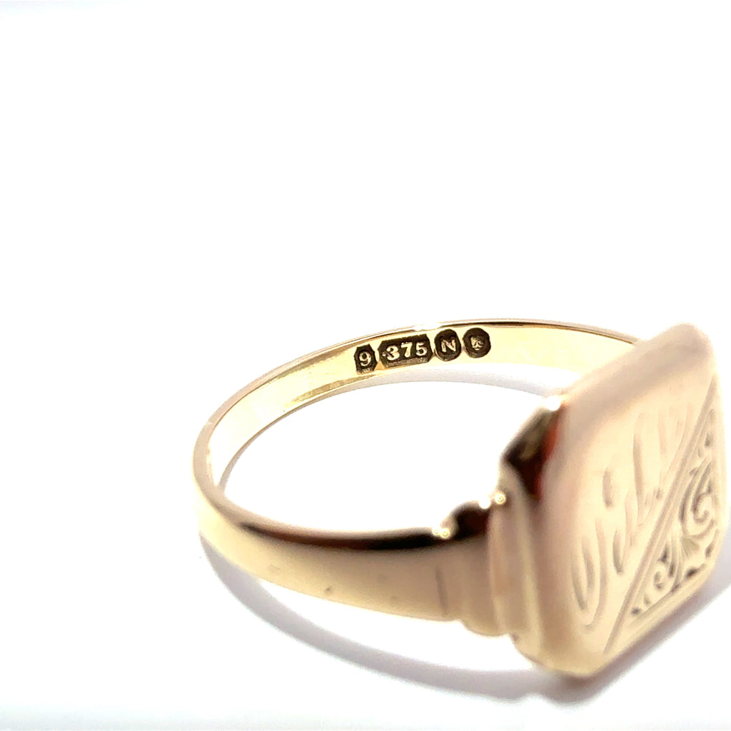 9ct Yellow Gold Signet Ring (1808)