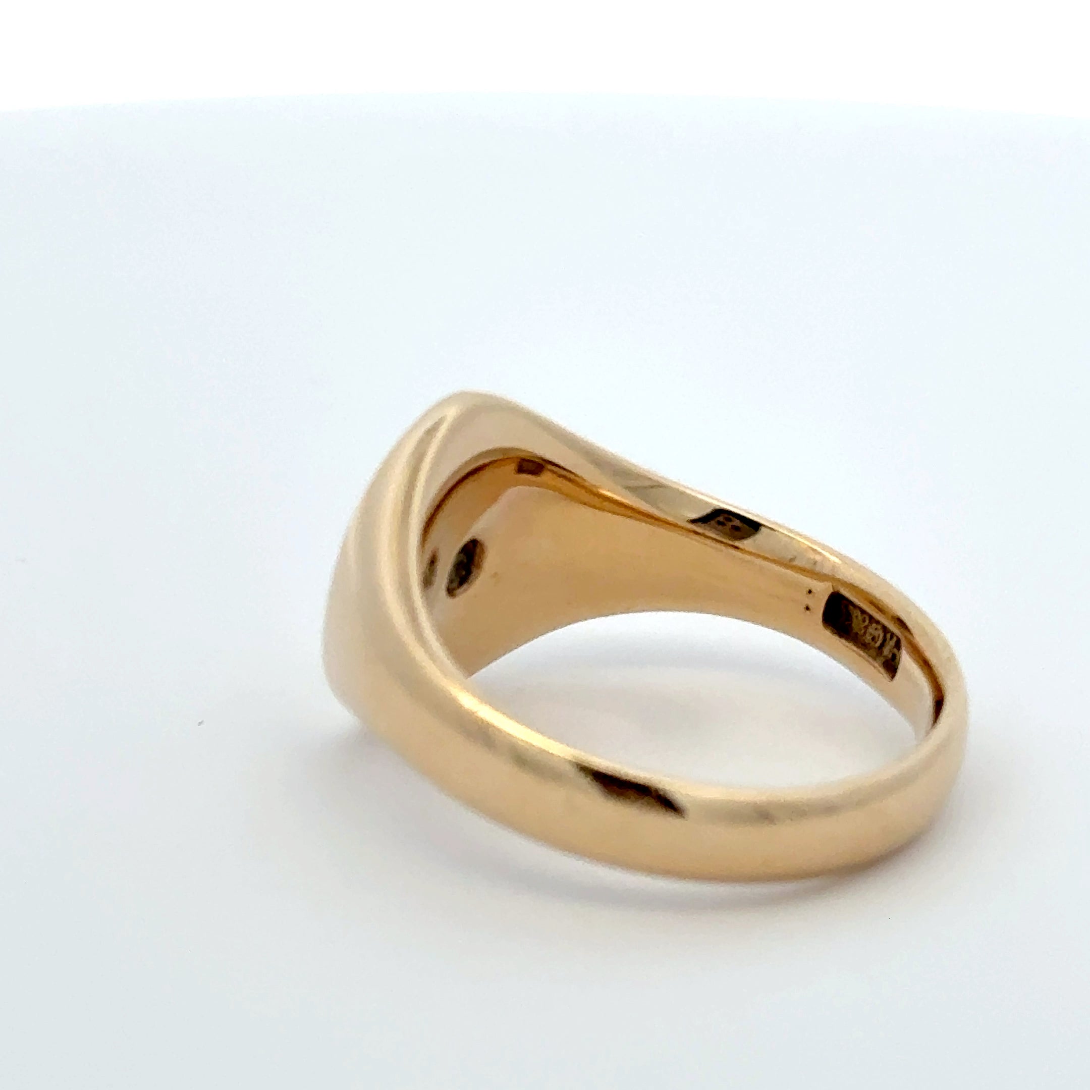 9ct Yellow Gold Oval Diamond Set Signet Ring