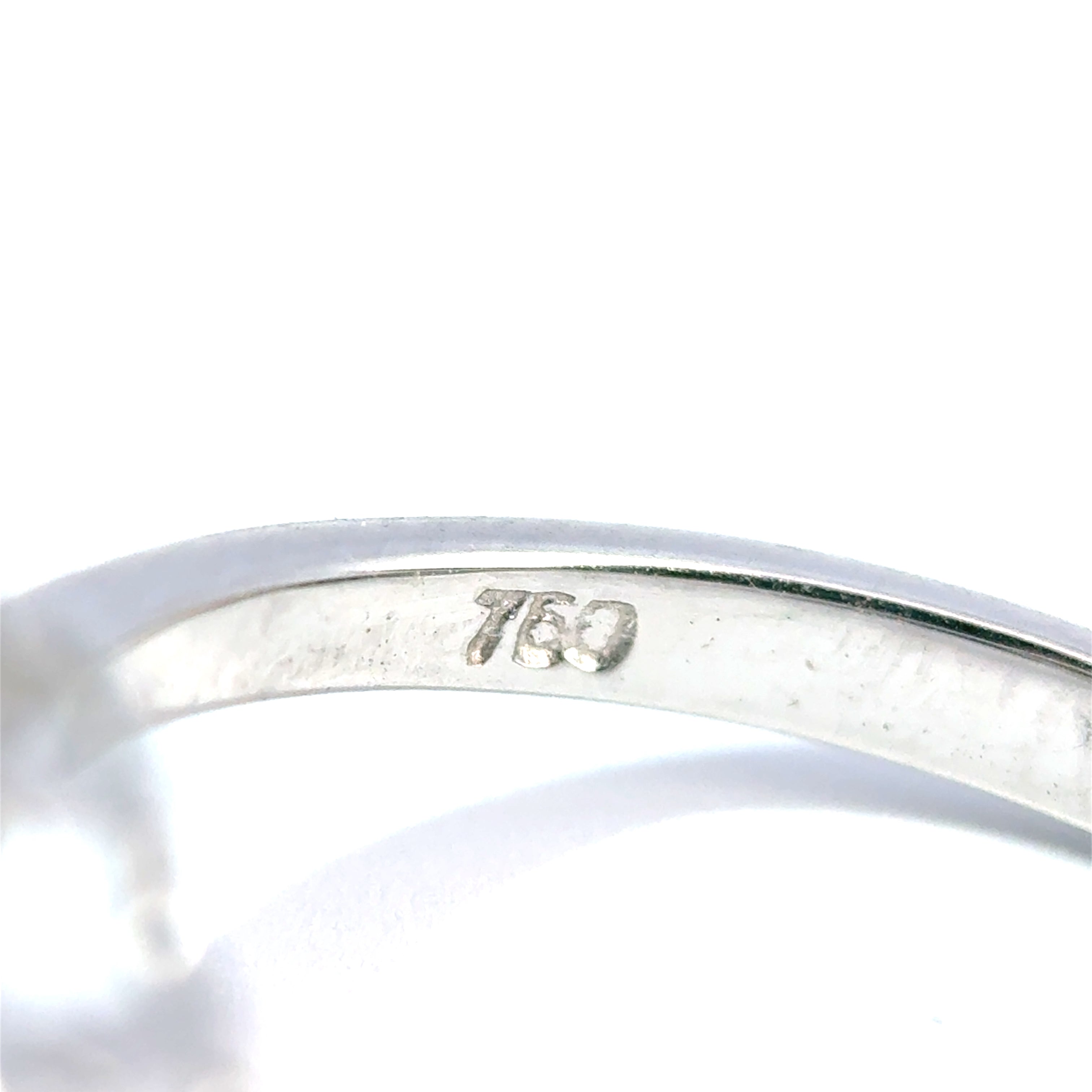 18ct White Gold Emerald and Diamond Clover Ring