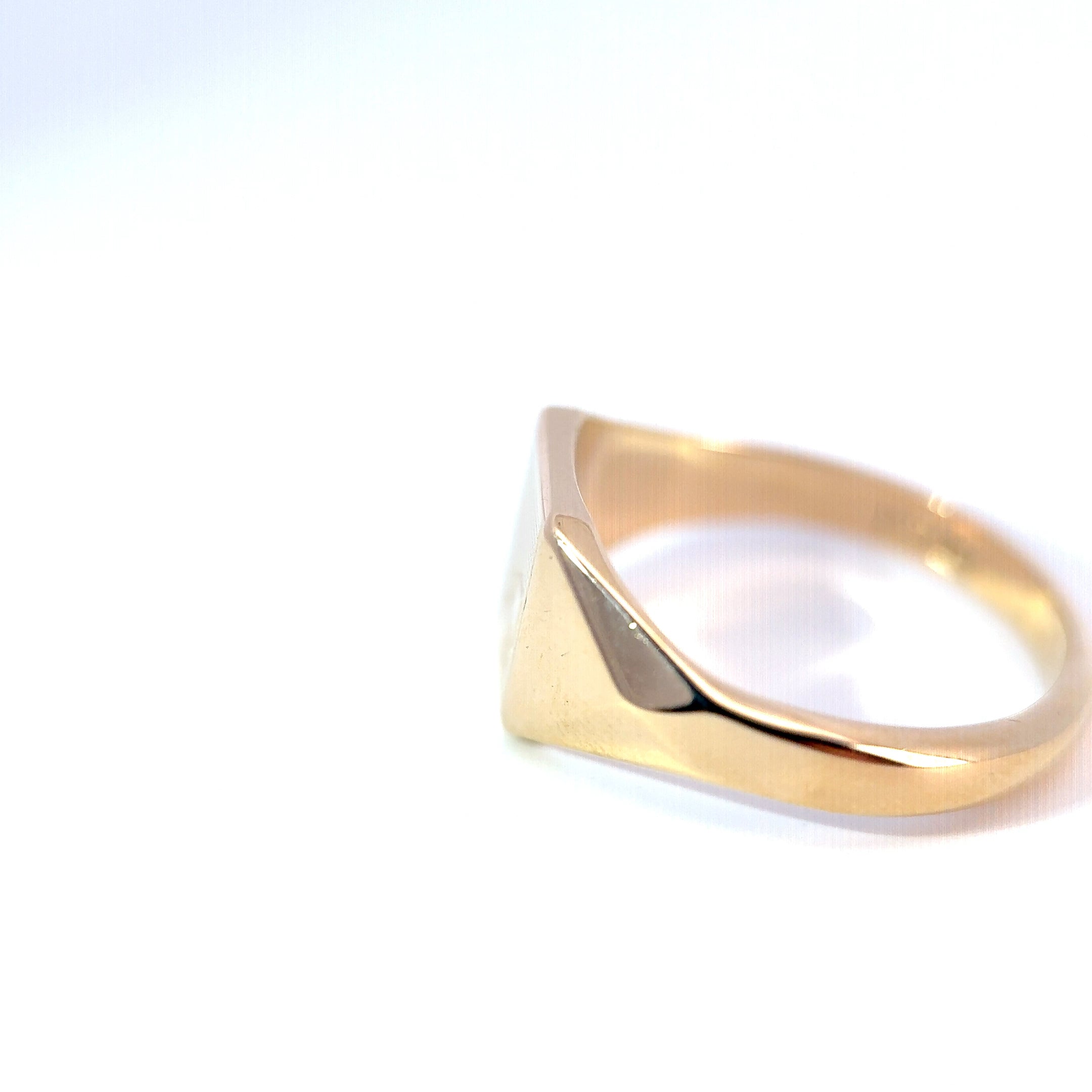 Vintage 9ct Yellow Gold Geometric Signet Ring