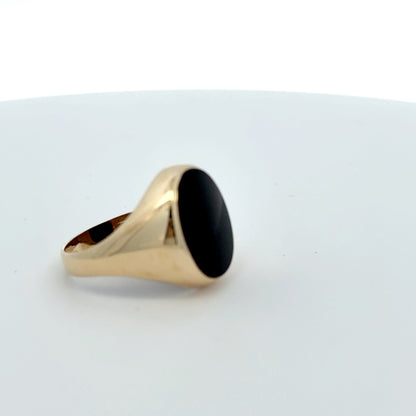 9ct Yellow Gold Oval Onyx Signet Ring