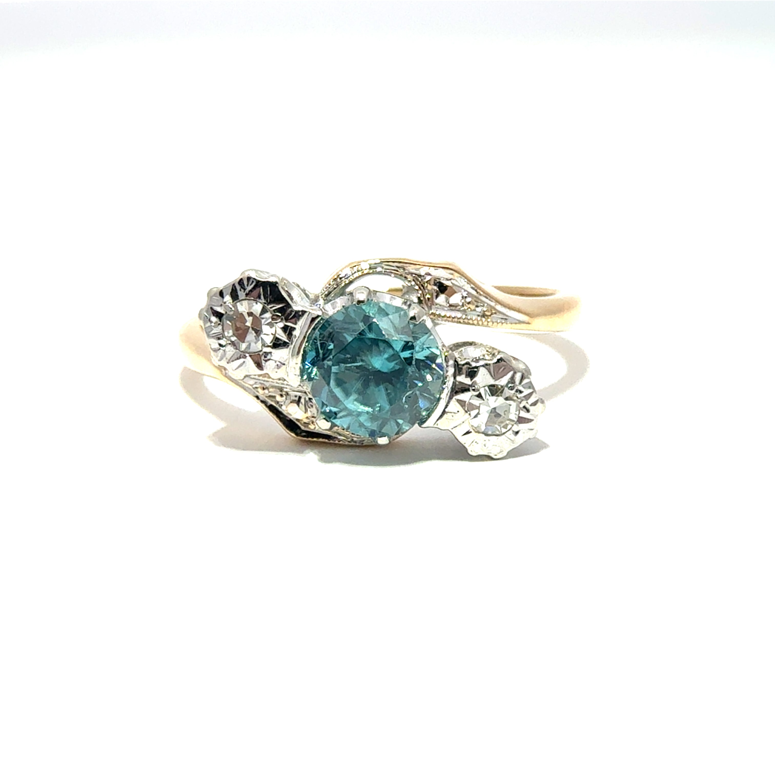 Antique Edwardian 18ct Yellow Gold & Platinum Blue Zircon & Diamond Trilogy Ring