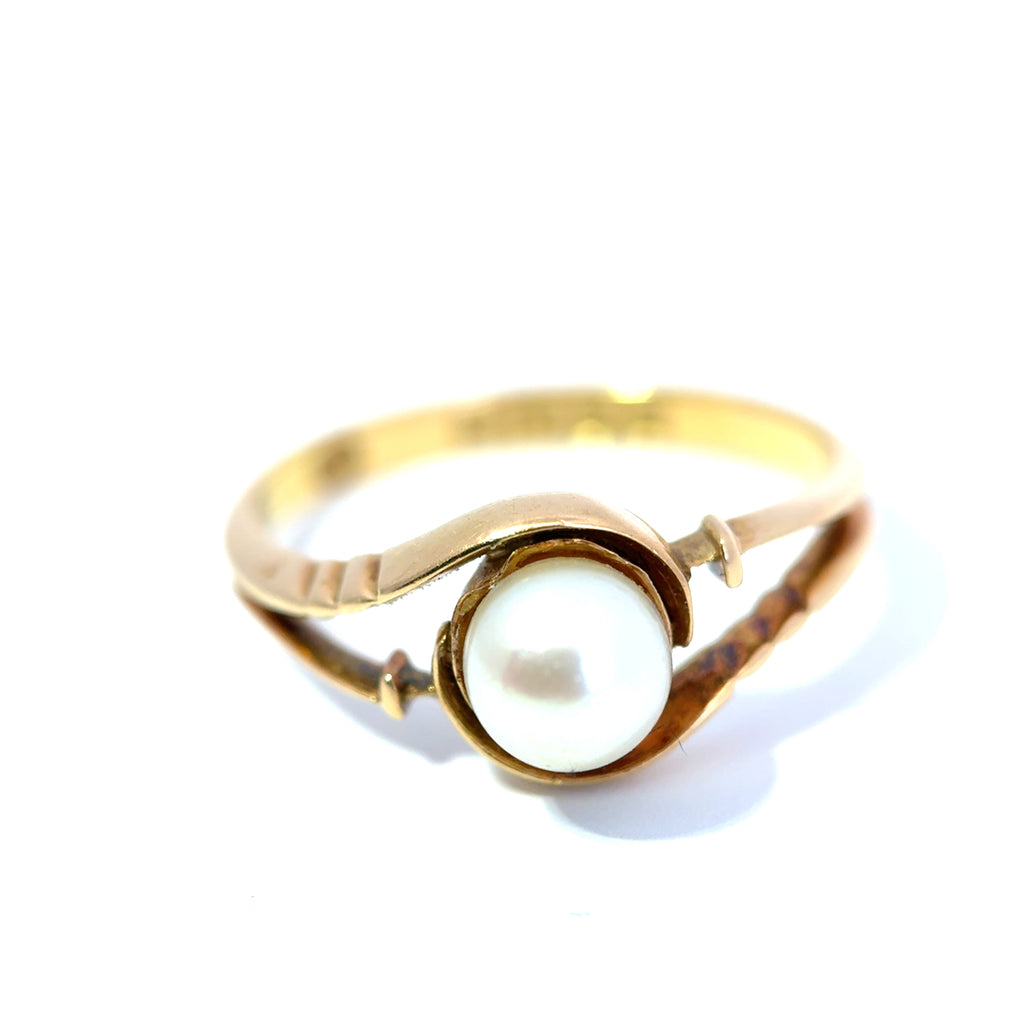 Antique Edwardian 18ct Gold Pearl Crossover Ring