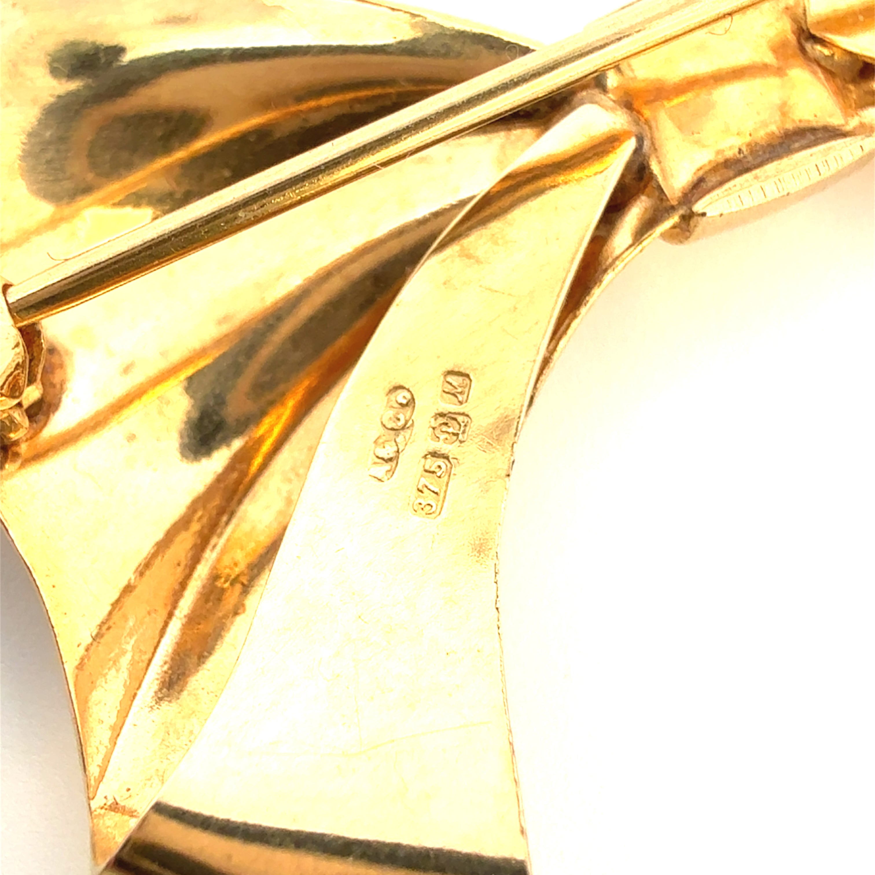 Vintage 9ct Yellow Gold Bow Brooch
