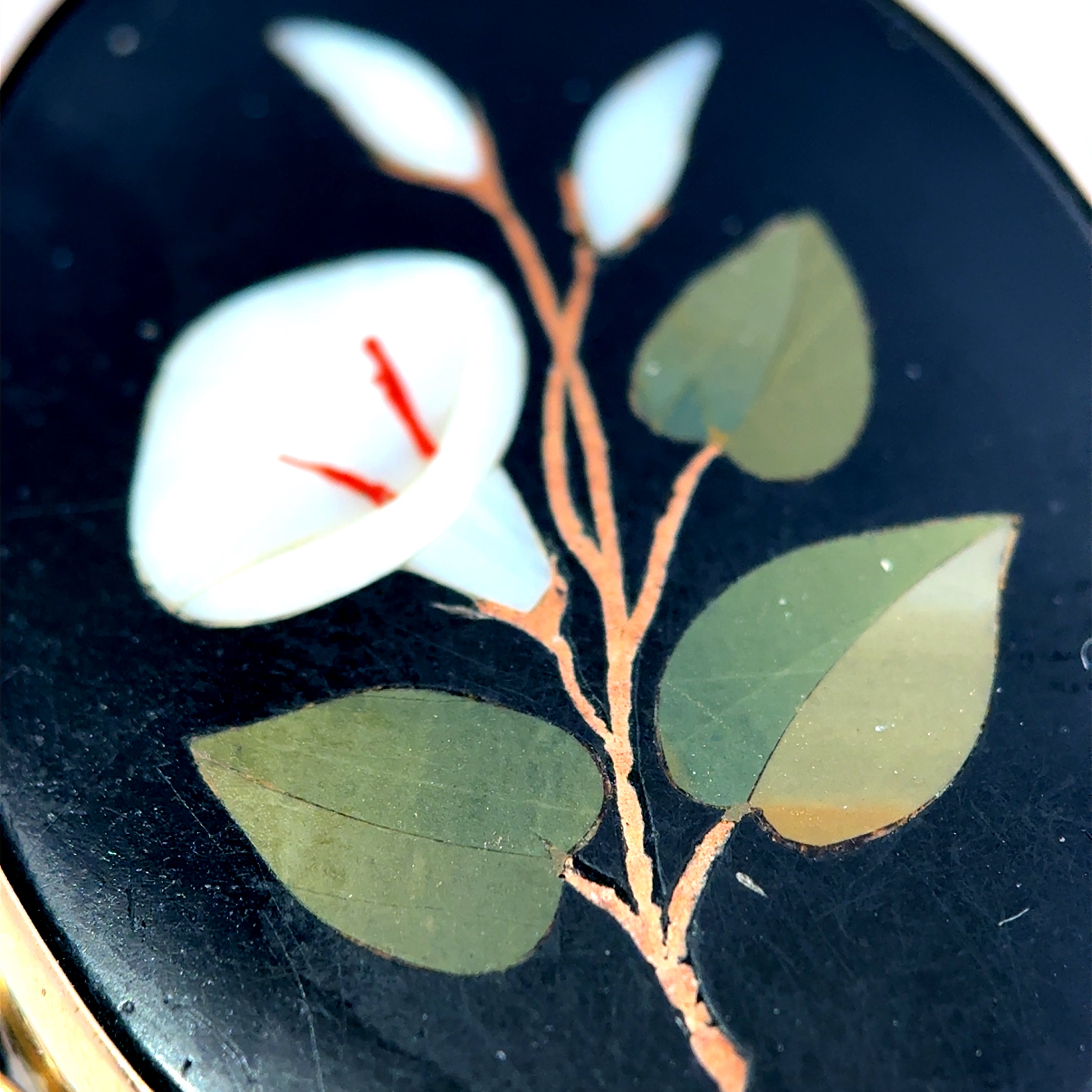 Antique 9ct Yellow Gold Pietra Dura Calla Lily Brooch