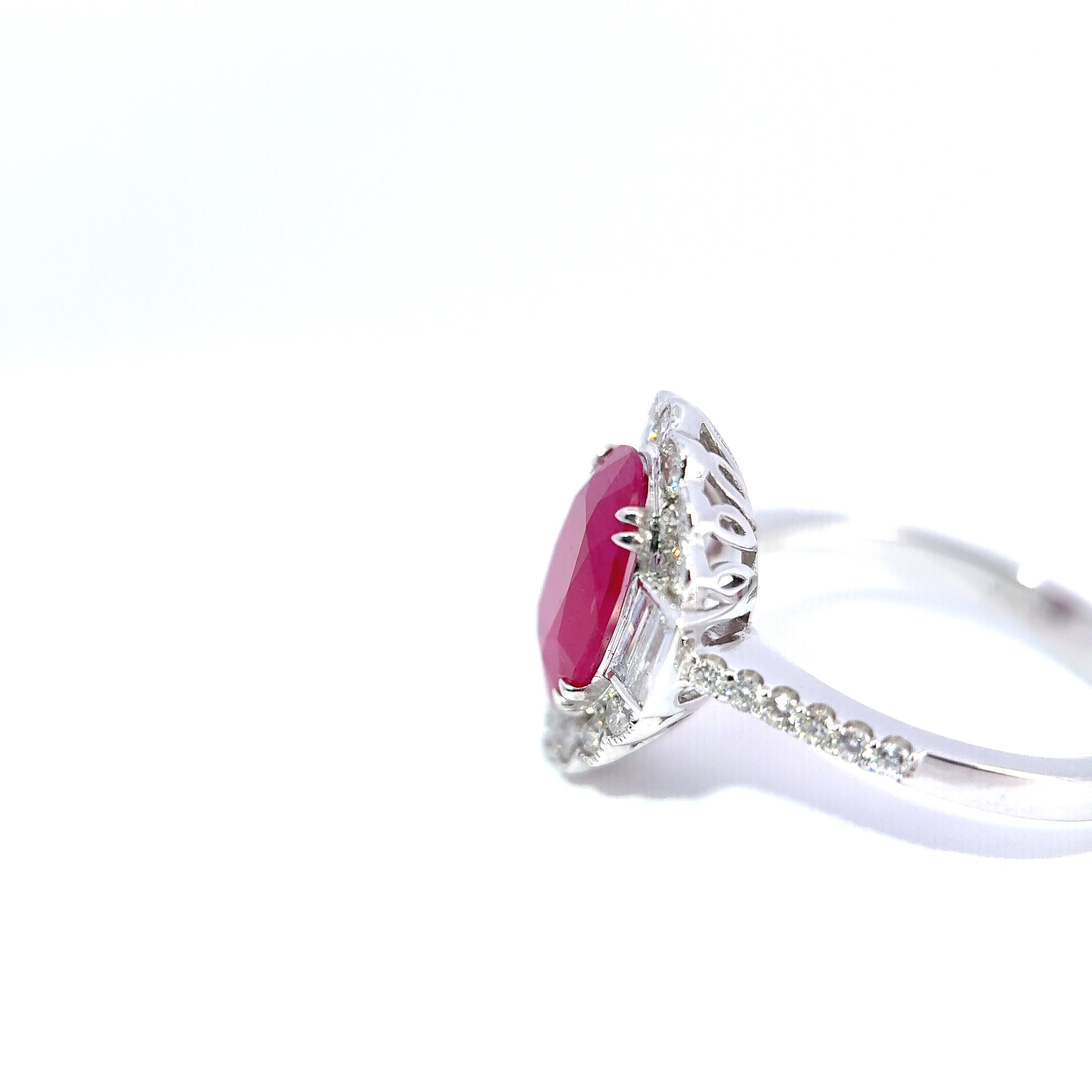 18ct White Gold Oval Ruby & Diamond Cluster Ring