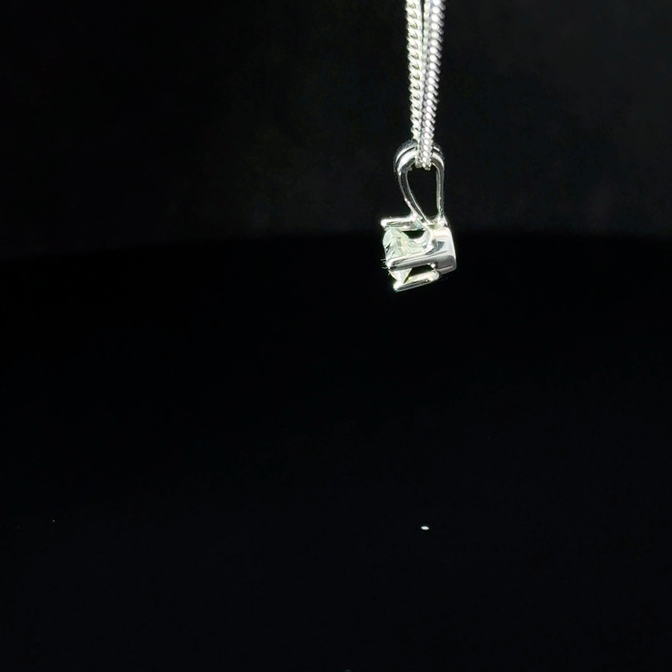 18ct White Gold Diamond Necklace