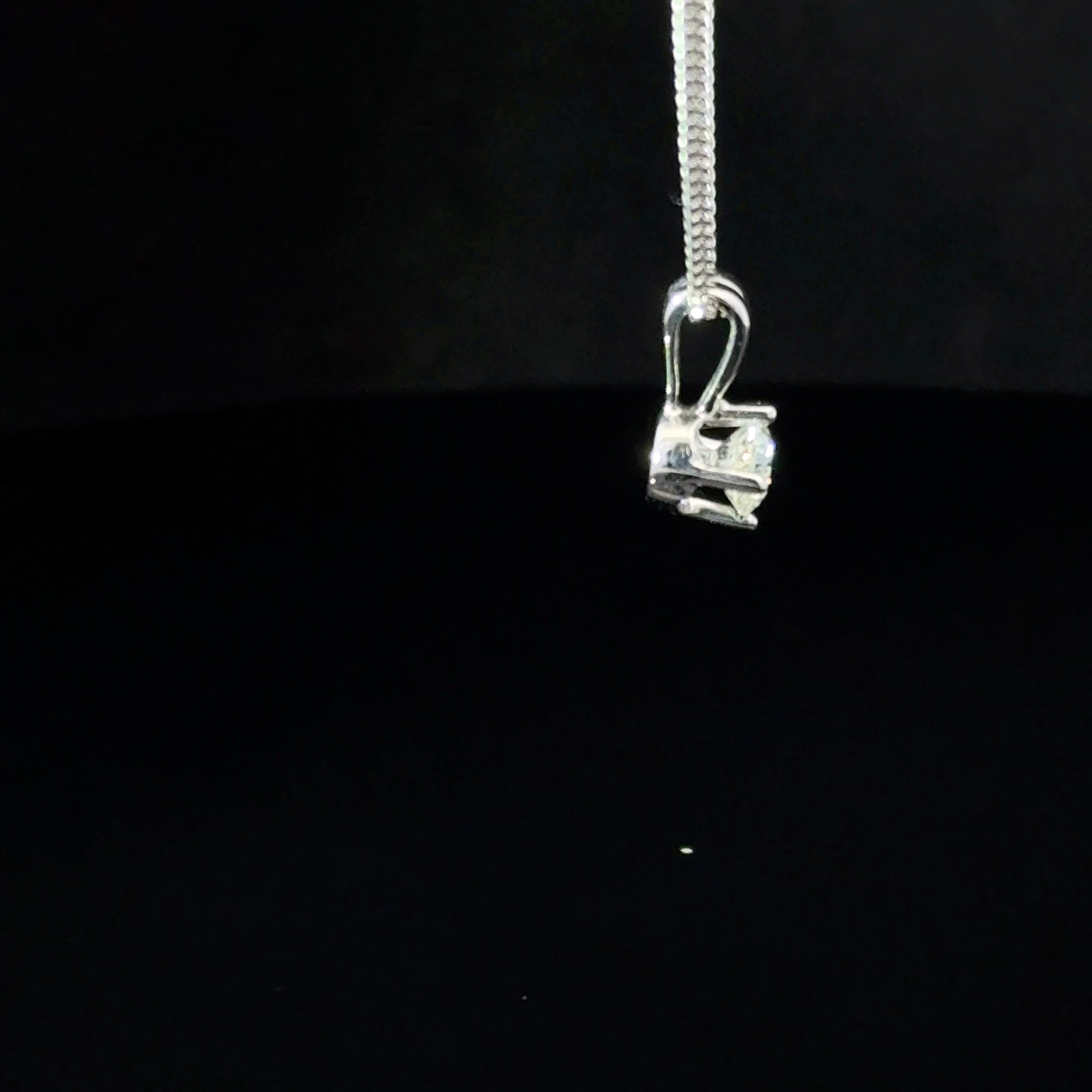 18ct White Gold Diamond Necklace