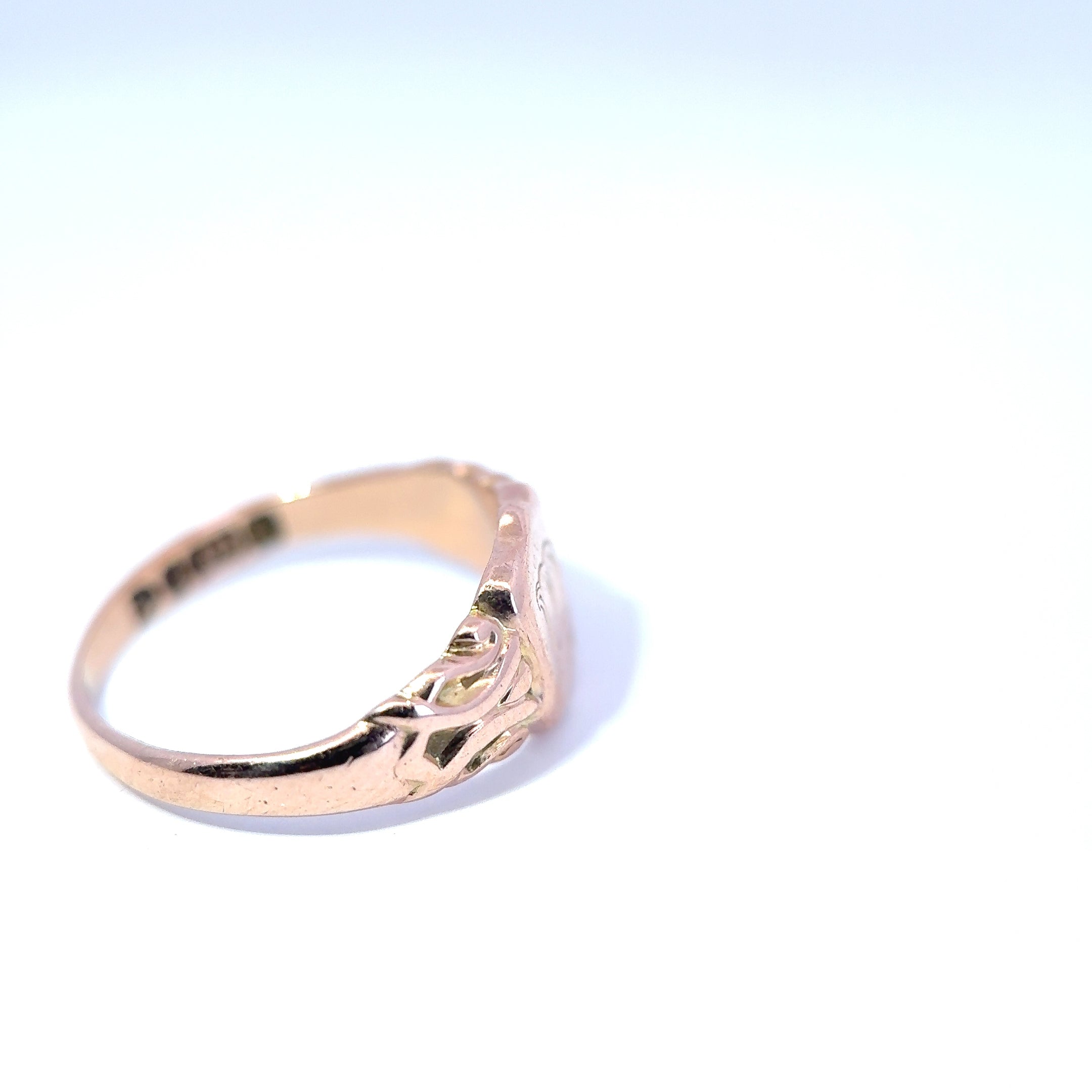 Antiker edwardianischer 9-Karat-Gelbgold-Schild-Siegelring
