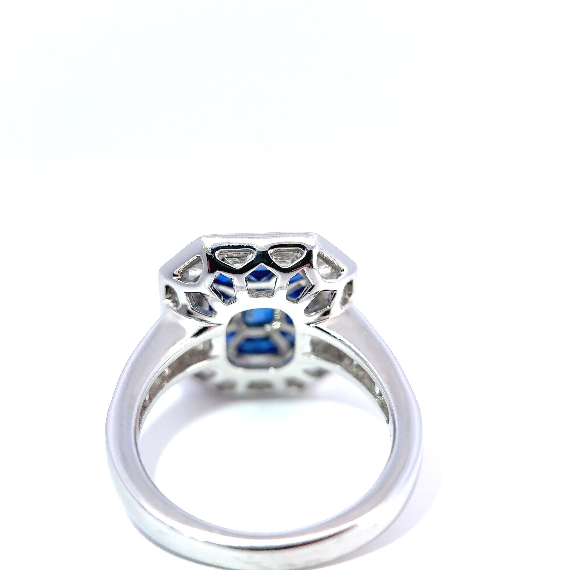 Hirsh ‘Gatsby’ 18ct White Gold Sapphire & Diamond Art-Deco Style Ring