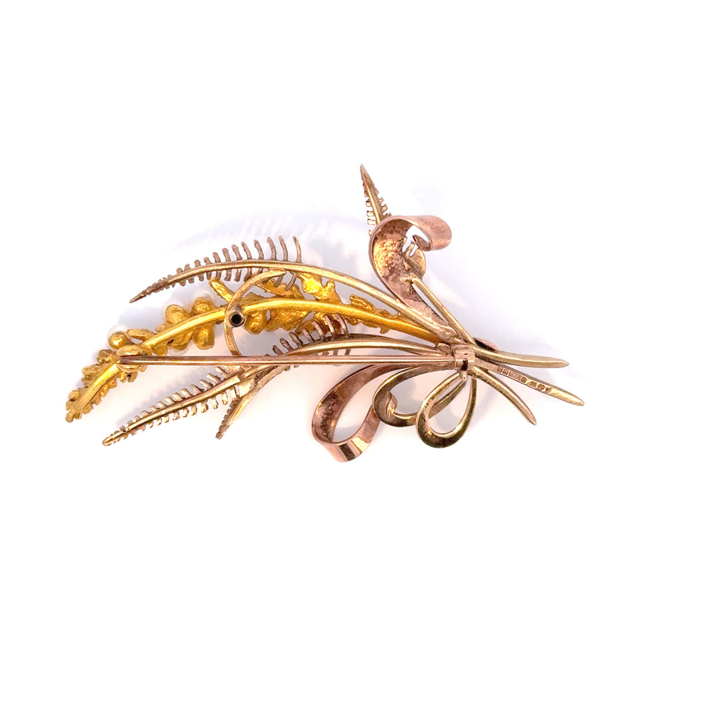 Vintage 9 Karat Gelbgold Perlen-Blumenstrauß-Brosche aus Kriegszeiten